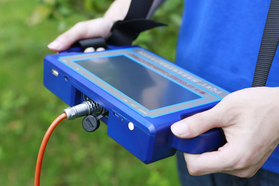 PQWT S500 Multi-Frequency Groundwater Detection Machine with 8 Channels and 0mV-2000mV Measuring Range